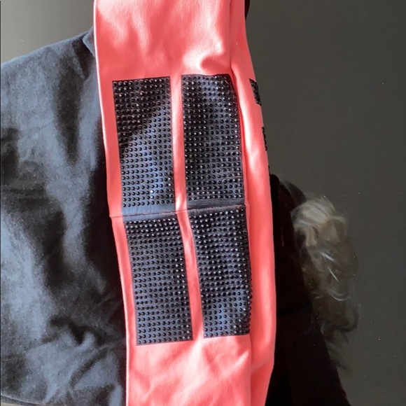 PINK Yoga Pants - Picture 4 of 5